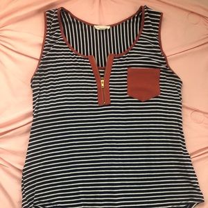 Stripped Tank Top W/ Navy Blue & White Stripes
